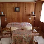 Del Ponte Hotel *