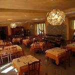 Albergo Ristorante Pizzeria Del Ponte Baceno