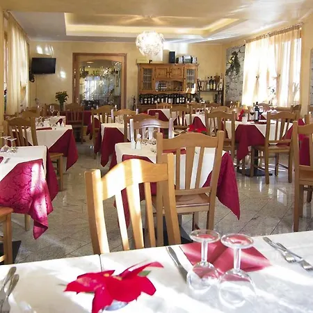 Albergo Ristorante Pizzeria Del Ponte * Baceno