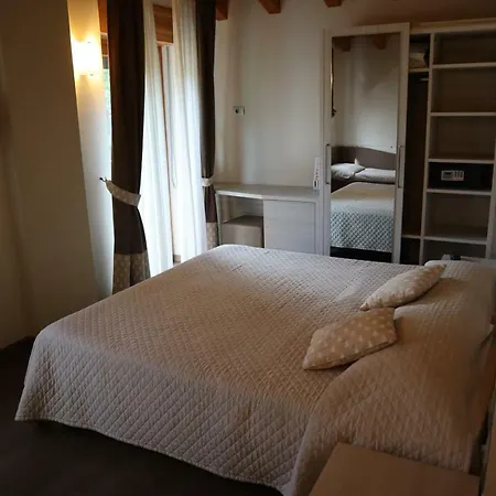 Albergo Ristorante Pizzeria Del Ponte Hotel Baceno